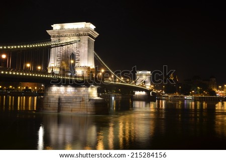 Similar – Foto Bild Nachtmalerei der Donau, die durch Budapest fließt.