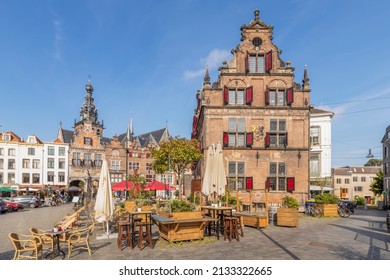 Nijmegen, The Netherlands, September 19, 2021; Butter Weigh house built in 1612, on the Grote Markt with a view of the city gate.