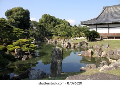 Nijo Castle Park, Kyoto, Japan