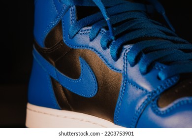 Nike Air Jordan 1 High Marina Blue