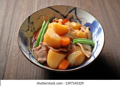 肉じゃが の画像 写真素材 ベクター画像 Shutterstock