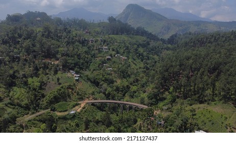 Nine Arch Bridge. Ella Sri Lanka