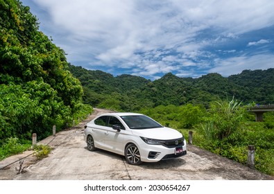 Honda City Images Stock Photos Vectors Shutterstock