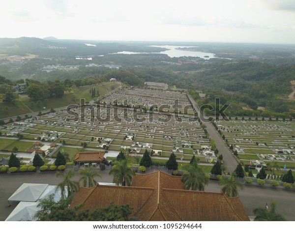 Nirvana Memorial Park Bukit Giling Hill Stock Photo Edit Now 1095294644