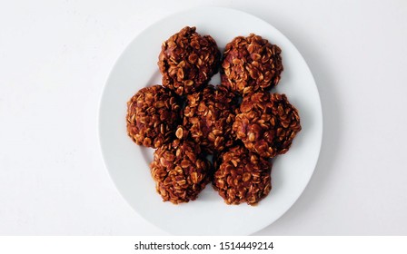 No Bake Oatmeal Cookies Image