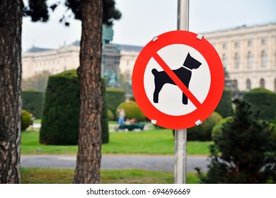 No Dogs Sign 