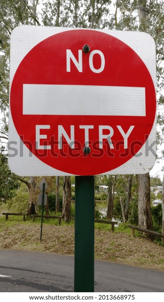 No Entry Signage Road Signs Stock Photo 2013668975 | Shutterstock