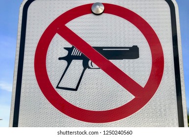 No Hand Guns Sign 