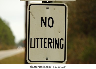 No Littering Sign Stock Photo (Edit Now) 560611234