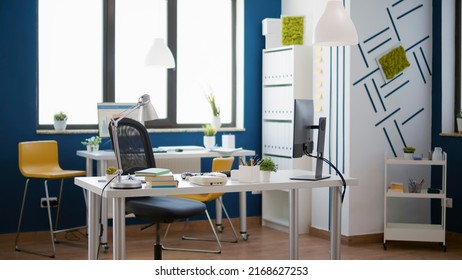 No People In Professional Business Office With E Commerce Data On Computer, Used By People To Plan Financial Economic Strategy. Nobody In Startup Workplace With E Commerce Supplies.