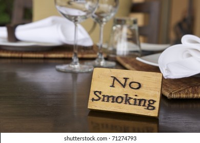 No Smoking Sign In Restaurant, Hand Paint On Natural Wood With Copyspace On Left