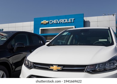 Noblesville - Circa March 2021: Chevrolet Car And SUV Dealership. Chevy Is A Division Of General Motors And Makes The Trax, Cruze And Traverse.