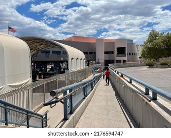 Nogales, Arizona, USA. July 8, 2022. US Mexico Border In Nogales Arizona. People Crossing The Border At Port Of Entry 5117.