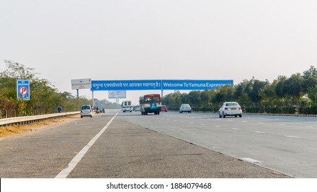 Noida - 26th Dec, 2020 - Newly Constructed Yamuna Expressway From Delhi To Agra