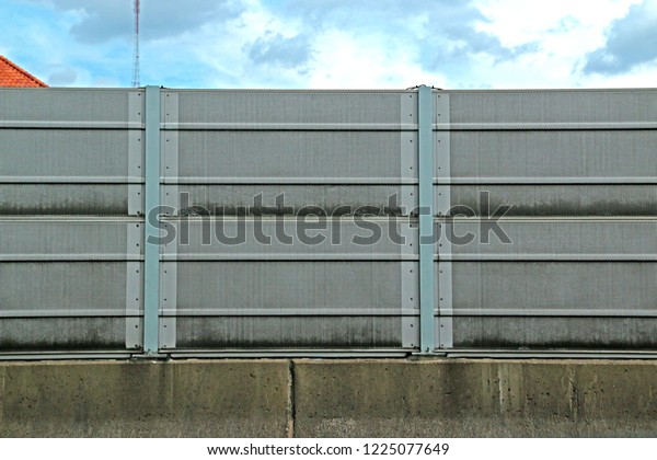 Noise barrier on the\
road