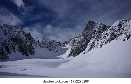 Nokhu Crags Never Summer Mountains