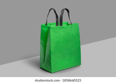 Non Woven Bag Mockup, Fully Editable Mockup, Smart Object Easy To Use And Changeable Colors With Copy Space For Text And Logo. Bag Cloth Recycle, Woven Non-mockup Shop Green Fabric Background,