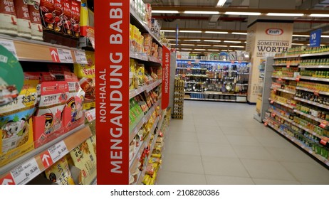 Nonhalal Contains Pork Sign Board Supermarket Stock Photo (Edit Now ...