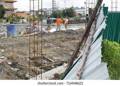 Nonthaburi, Bangbuathong - 17 September 2017 Construction Workers Working In Thailand Under The Eou Migrant Workers Convention In Thailand