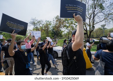 Nonthaburi, Thailand - February 1, 2021 : Protest By Bar Owners And Suppliers Against Unfair Alcohol Restriction