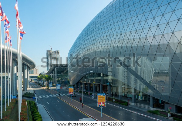 NONTHABURI, THAILAND - October 26,2018 : IMPACT\
Exhibition and Convention Center modern building at Muang Thong\
Thani area project the largest variety event venue in Bangkok,\
Thailand