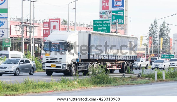 NONTHABURI, THAILAND-21 2016 Truck car photos Road\
No. 345, Pathum Thani mail - approximately 15 kilometers from\
downtown Nonthaburi, Pathum Thani\
mail.