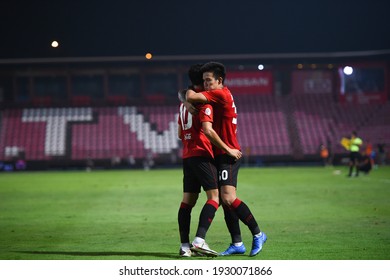 Nonthaburi-thailand-23feb2021:Wattanakorn Sawatlakorn #30 Player Of Scg Muangthong In Action During Thaileague Between Scg Muangthong Against Port Fc At Scg Stadium,thailand