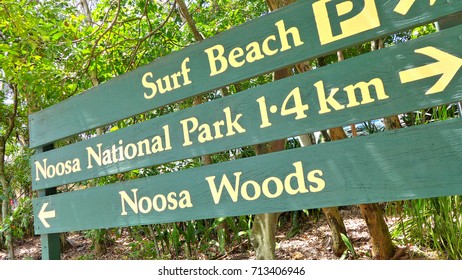 Noosa Main Beach Signs - Generic Scenes (Location Noosa Heads, Australia)
