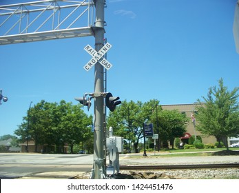 Norfolk Southern Railroad Grade Crossing Railroad Stock Photo Edit Now