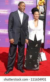 Norm Nixon And Debbie Allen Arriving At The 2007 BET Awards. The Shrine Auditorium, Los Angeles, CA. 06-26-07