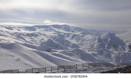 A Normal Day In Palandöken Mountain
