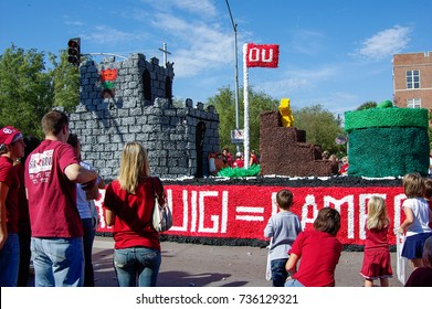 NORMAN, OKLAHOMA - OCTOBER 13 2007: OU Citadel Float Marches On Street In Homecoming Event