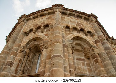 In the North of Burgos, next to Espinosa de los Monteros, is the Valle de Mena, with very good examples of Romanesque architecture such as San Lorenzo de Vallejo and Santa Maria de Siones. - Shutterstock ID 2094902023
