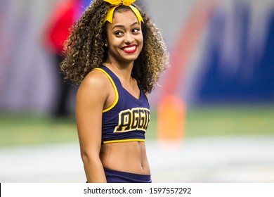 North Carolina A&T Cheerleaders - 2019 Celebration Bowl In Atlanta, Georgia- North Carolina A&T Aggies Vs. Alcorn State Braves HBCU College Football Championship At The Mercedes Benz Stadium - USA