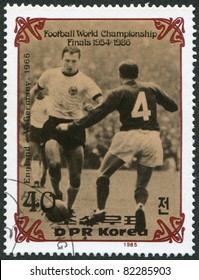 NORTH KOREA - CIRCA 1985: A Stamp Printed In North Korea, Shows The Final World Cup 1966, England - West Germany, Circa 1985