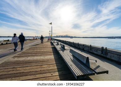 18 Burrard dry dock pier Images, Stock Photos & Vectors | Shutterstock