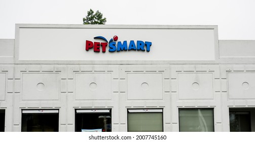 NORWALK, CT, USA - JULY 13, 2021: Pet Smart  store sign  near Post Road