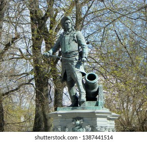Norway, Oslo, Plaza Rolf, Monument To Prince