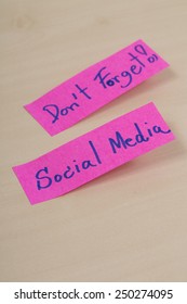 Note with don't forget.