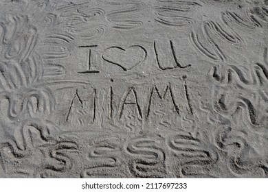 Note on the sand. I love you Miami. 