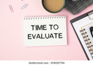 Note with Time To Evaluate on the pink background