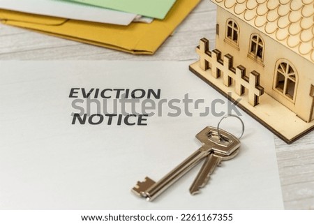 Notification of seizure of a house. Handing over the keys to the house. Lack of payment to financial institution. Real estate crisis. Court documents