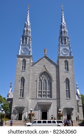 Notre Dame Basilica In Ottawa, Canada