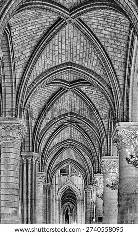 Notre Dame Interior Pre Fire