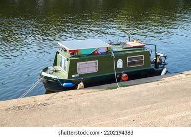 Nottingham, UK 09 14 2022 Small River Boat Example                          