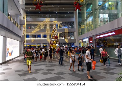 Nov 3, 2019 Christmas Decorations In The Globe Circuit Mall, Manila, Philippines