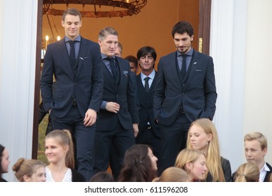 NOVEMBER 10, 2014 - BERLIN: MManuel Neuer, Bastian Schweinsteiger, Joachim Loew, Mats Hummels, Bellevue. 