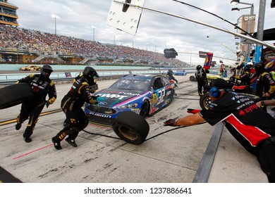 November 18, 2018 - Homestead, Florida, USA: Matt DiBenedetto (32) Comes Down Pit Road For Service During The Ford 400 At Homestead-Miami Speedway In Homestead, Florida.