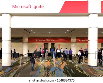 November 3, 2019 Orlando. Microsoft Ignite attendee check-in at the counter, and receive the badge for Microsoft Ignite 2019.