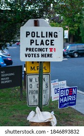 November 3, 2020 - Elkins Park, Pennsylvania: A Polling Place Sign At Gratz College On Election Day In Elkins Park, Pennsylvania